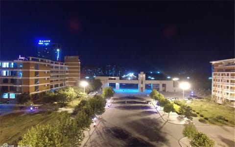 新乡学院·夜景