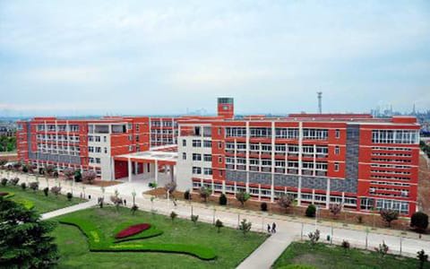 淮南师范学院·23ff6009-4b81-493e-a