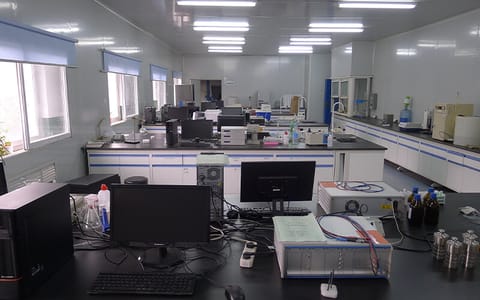 商丘师范学院·15化学化工学院实验室