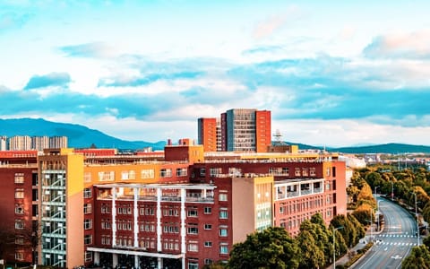 昆明理工大学·1_WH_800x500px