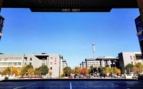太原师范学院·窥视校园