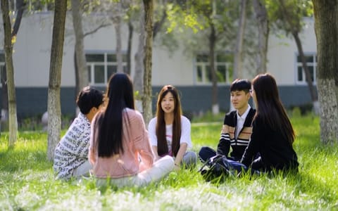 新疆工业职业技术大学·校园风光