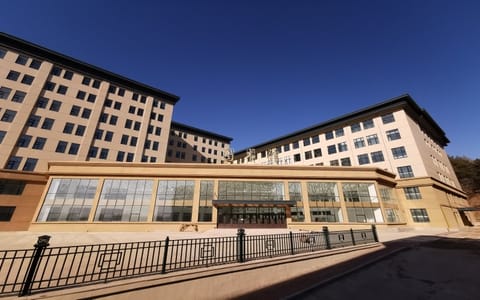 黑龙江工程学院昆仑旅游学院·校园风光