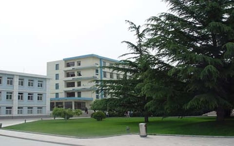 兰州石化职业技术大学·校园风光