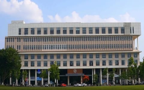 广西大学·荟萃餐厅