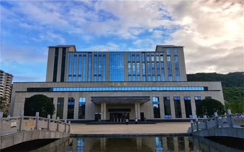 贵阳人文科技学院·校园风光10