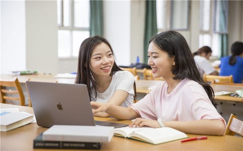 燕京理工学院(河北三河)·自习室