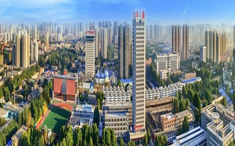 西安建筑科技大学华清学院·校园风光