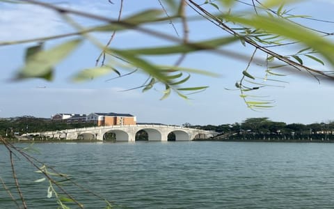 海口经济学院·校园风光