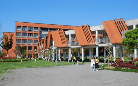 浙江工商大学杭州商学院·课堂内外