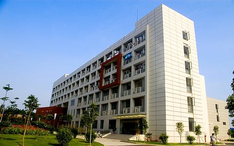 广东外语外贸大学·南区校医楼