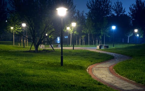 首都师范大学科德学院·傍晚的校园公园
