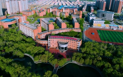 新疆工业职业技术大学·校园风光