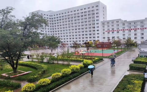 新疆财经大学·校园风光