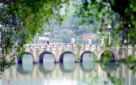 华南理工大学·五山校区-洞桥丽影