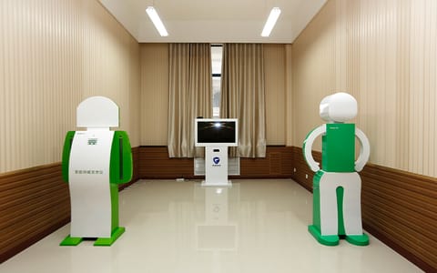 商丘师范学院·14教育教育学院智能宣泄室