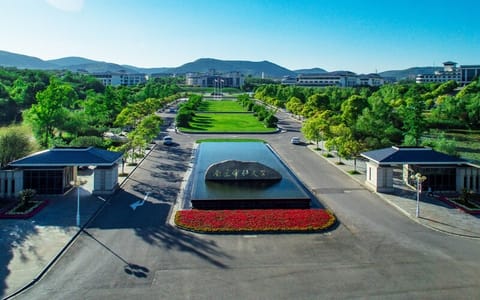南京审计大学·大门