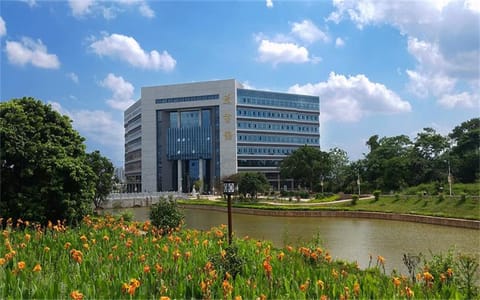 玉林师范学院·图书馆