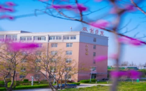 西安财经大学行知学院·校园风光