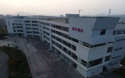 四川文化艺术学院（绵阳）·校园风光