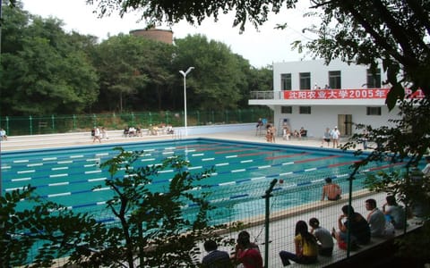 沈阳农业大学·游泳池内景