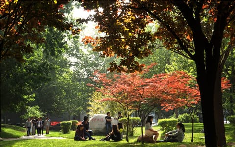 西安建筑科技大学华清学院·校园风光5