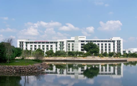 韶关学院·旅港楼
