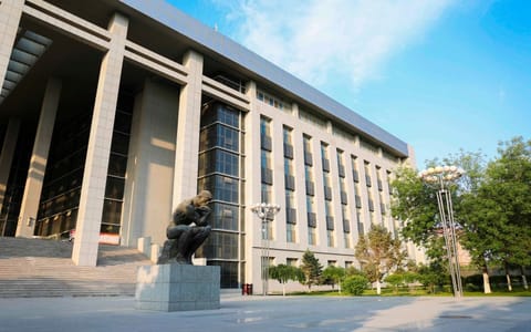 北方民族大学·图书馆