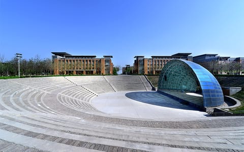 郑州商学院·郑州商学院-校园风光2