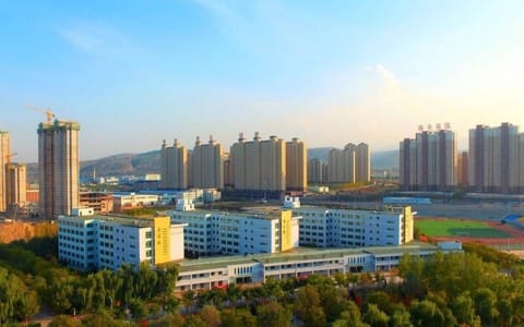 兰州财经大学·远景