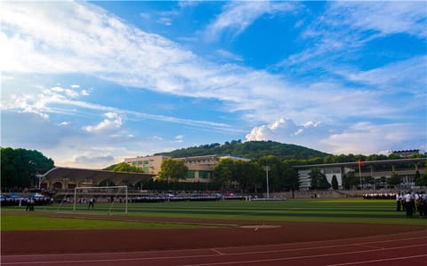中国地质大学(武汉)·西区操场