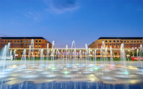 兰州信息科技学院·喷泉广场夜景