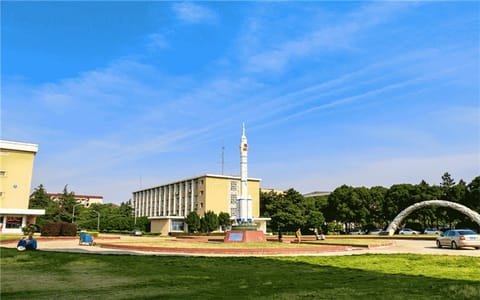 南昌航空大学科技学院·广场