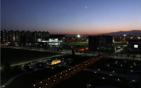 外交学院·夜幕下的外交学院