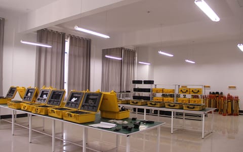 商丘师范学院·21卫星导航与定位实验室