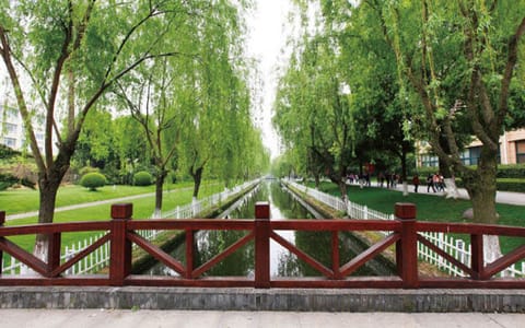 上海师范大学天华学院·校园一景