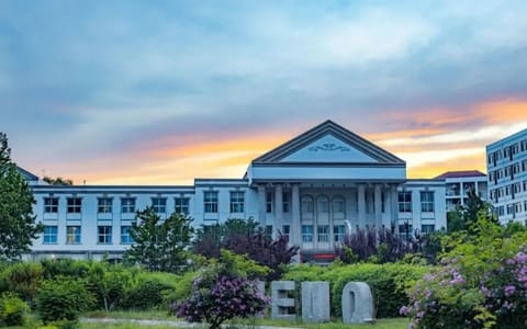 东北大学秦皇岛分校·校园风光