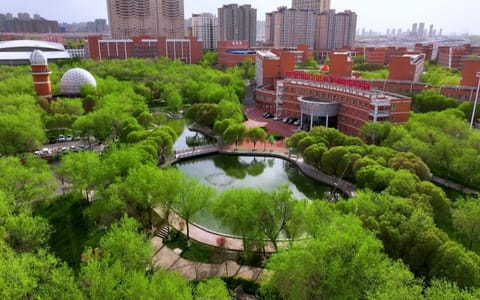 新疆工业职业技术大学·校园风光