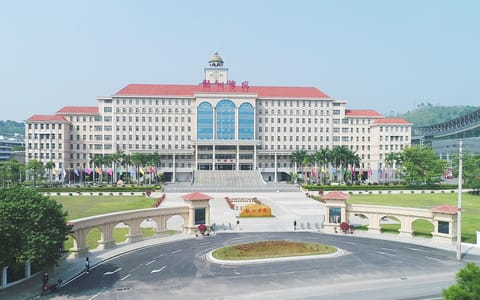 梧州学院·梧州学院东大门