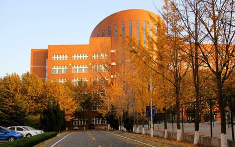 大连交通大学·校园的秋