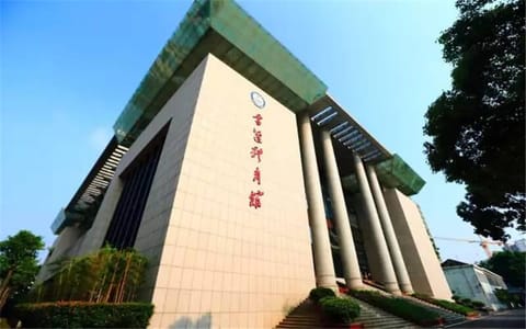 空军预警学院·雪莲体育馆