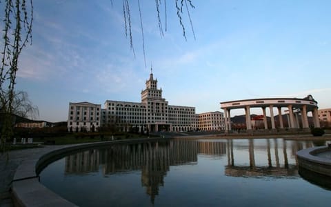 哈尔滨工业大学(威海)·湖边