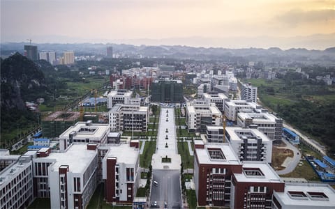 桂林师范学院（原桂林师范高等专科学校）·校园风光9