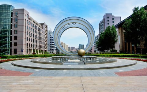 哈尔滨工业大学·校园风光8