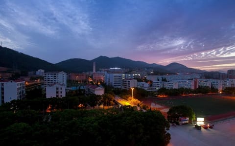 荆楚理工学院·夜景