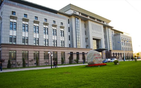 天津商业大学·图书馆