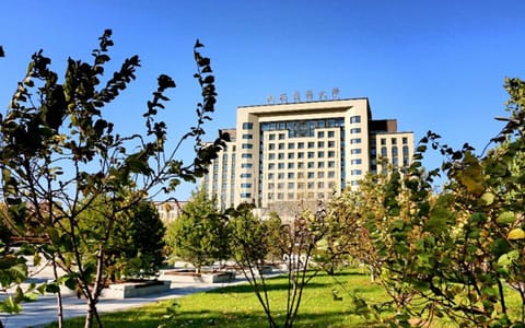 山西医科大学·主楼