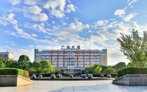 浙江广厦建设职业技术大学·校园风光