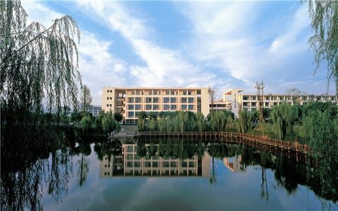 重庆科技大学·春湖
