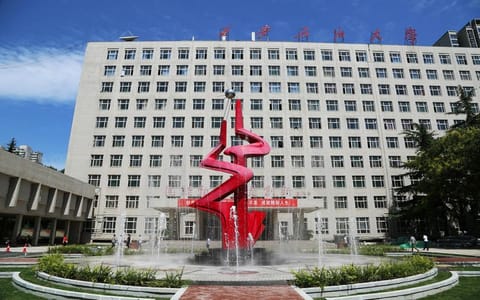 西安石油大学·喷泉
